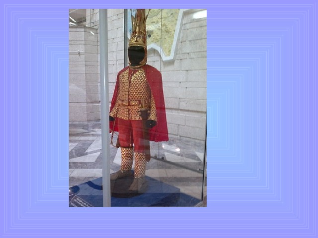 Где и когда найдено захоронение «Золотого человека» - погребение сакского воина? 