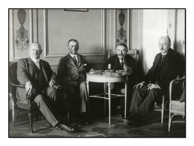 Внешняя политика СССР в 1920-1930-е гг.