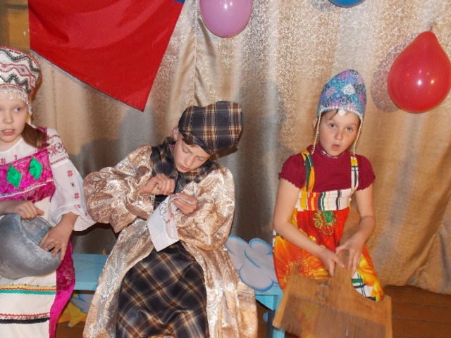 Девицы за работой… 1/13/18   