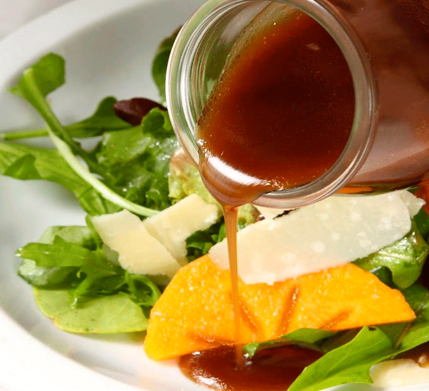 Соус заправка для салата из овощей. Соус Vinaigrette. Соус винегрет. Соус винегрет классический. Соус для овощного салата.